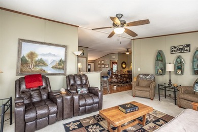 Welcome to Moss Lake living-where every day feels like vacation - photo 15