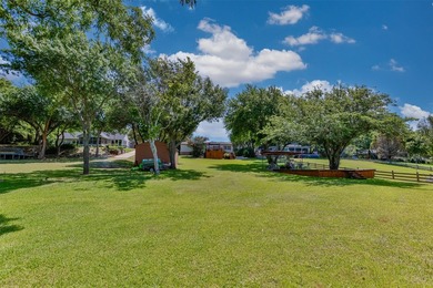 Welcome to Moss Lake living-where every day feels like vacation - photo 35