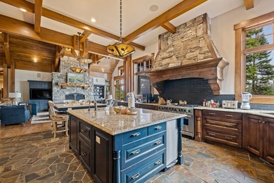 Spectacular Residence in the Whitetail Development. The - photo 3