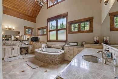 Spectacular Residence in the Whitetail Development. The - photo 5