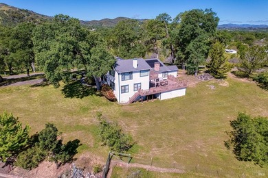 Self-sustaining hilltop executive home with solar, septic and - photo 6