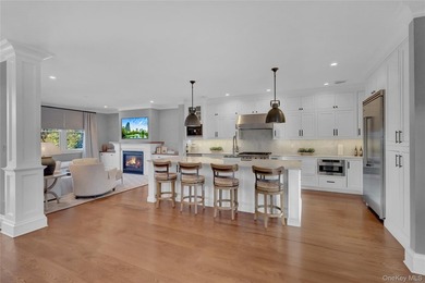 *PREMIER COASTAL ELEGANT BEACH ESTATE* Welcome to your ultimate - photo 13