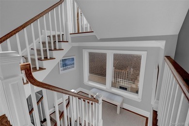 *PREMIER COASTAL ELEGANT BEACH ESTATE* Welcome to your ultimate - photo 23