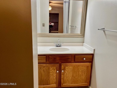 LOOKING FOR A SHORT TERM RENTAL IN A TOP NOTCH LOCATION...THIS - photo 24