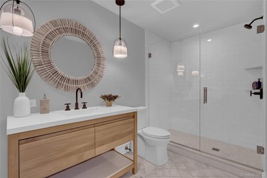 *PREMIER COASTAL ELEGANT BEACH ESTATE* Welcome to your ultimate - photo 28