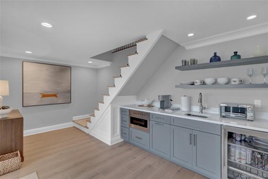 *PREMIER COASTAL ELEGANT BEACH ESTATE* Welcome to your ultimate - photo 44