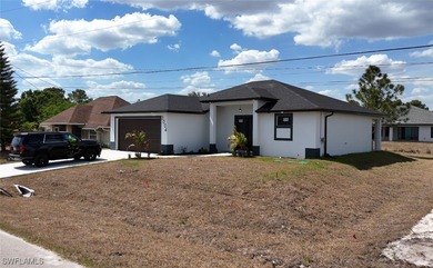 Lehigh Acres Area Home For Sale in Lehigh Acres Florida