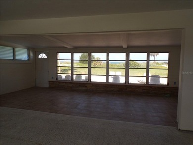 Rare opportunity to own one of Venice's coveted Gulf front - photo 9