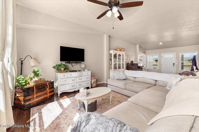 This spacious 4-bedroom, 2-bathroom home sits on an impressive - photo 19