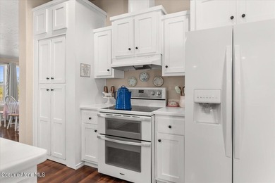 This spacious 4-bedroom, 2-bathroom home sits on an impressive - photo 28