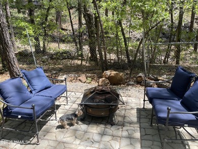 UNIQUE RARE CABIN, Welcome to the Squirrels Nest. Located on a - photo 33