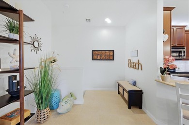 Immaculate and lightly lived-in 3BR/2BA condo in the gated - photo 6