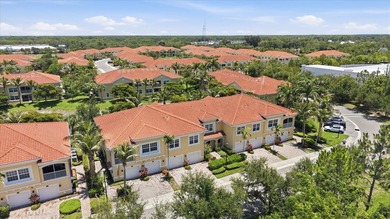 Immaculate and lightly lived-in 3BR/2BA condo in the gated - photo 10