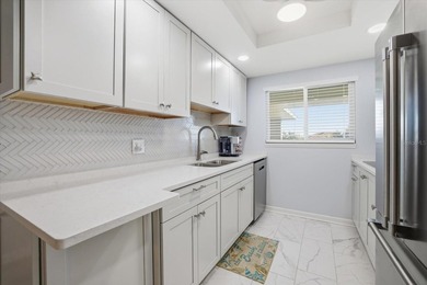 Island of Venice Condo, 2 bedrooms with ensuite baths, turnkey - photo 4