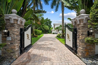 Spectacular, Grande Manor on 3 sprawling acres completely fenced - photo 3