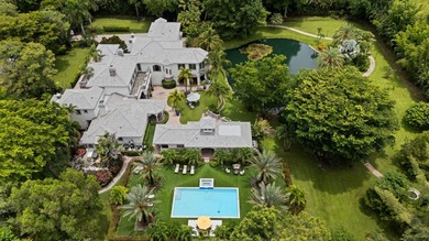 Spectacular, Grande Manor on 3 sprawling acres completely fenced - photo 8