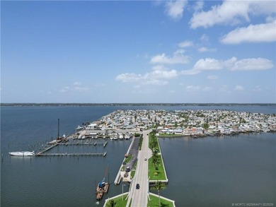 Welcome to Paradise !! Enjoy Coastal living at its finest in - photo 18
