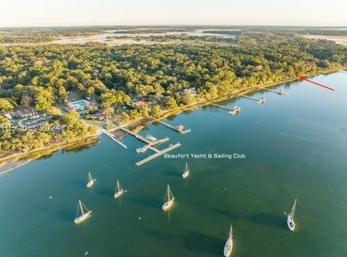 This exceptional 10.98-acre estate lot with 230 feet of - photo 5