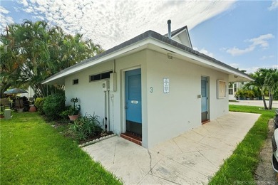 Welcome to Paradise !! Enjoy Coastal living at its finest in - photo 26