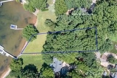 Beautiful waterfront lot on Lake Norman! Wonderful location off - photo 8