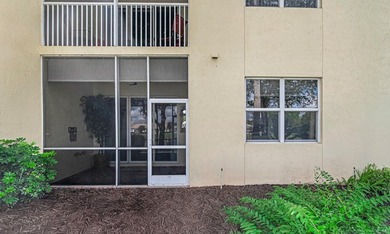 This lake front coach home has a brand-new roof, new AC with - photo 38