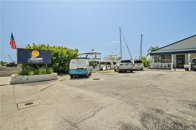 Welcome to Paradise !! Enjoy Coastal living at its finest in - photo 44