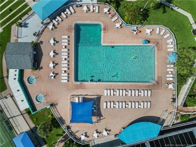 Welcome to Paradise !! Enjoy Coastal living at its finest in - photo 49