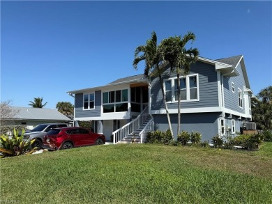 Harborage Lake Home For Sale in Fort Myers Florida