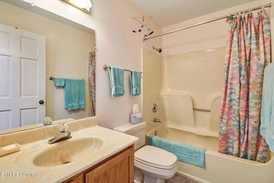 SELLER SAYS BRING AN OFFER! LAKE FRONT LIVING ON BEAUTIFUL - photo 30