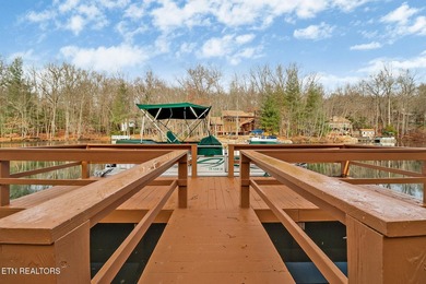 SELLER SAYS BRING AN OFFER! LAKE FRONT LIVING ON BEAUTIFUL - photo 35