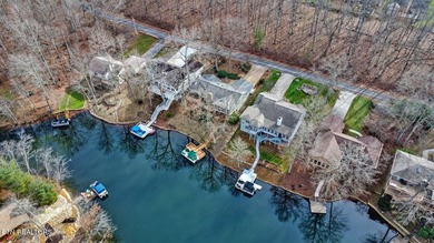 SELLER SAYS BRING AN OFFER! LAKE FRONT LIVING ON BEAUTIFUL - photo 38