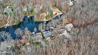 SELLER SAYS BRING AN OFFER! LAKE FRONT LIVING ON BEAUTIFUL - photo 41
