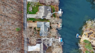 SELLER SAYS BRING AN OFFER! LAKE FRONT LIVING ON BEAUTIFUL - photo 43