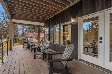 Newly constructed home in the heart of South Sandpoint. Just a - photo 11