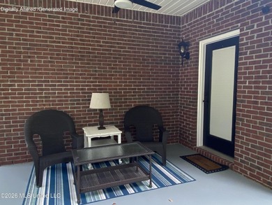 Beautiful Southern Home. Situated on 2 lots with exceptional - photo 12