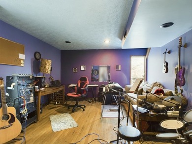 Situated on the grounds of Jenny Wiley State Park, this 3 - photo 15