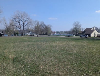 Lake Lot For Sale in Gallatin, Missouri