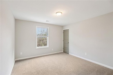 Welcome to 91 Richmond Dr, a home that boasts a kitchen equipped - photo 23