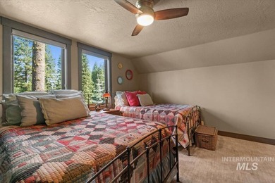 Luxury mountain living on the McCall Golf Course. Built by - photo 31