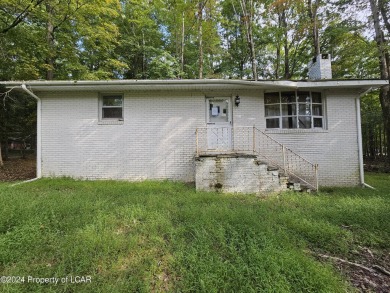 Lake Home For Sale in Pocono Lake, Pennsylvania