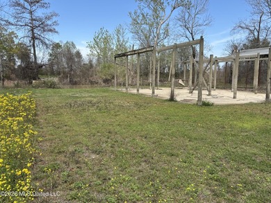 Build-ready waterfront lot offering approximately 0.3 acres on - photo 7