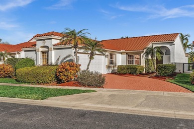 Lake Home For Sale in Boca Raton, Florida