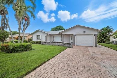 LOCATION, LOCATION Enjoy serene waterfront living with amazing - photo 1