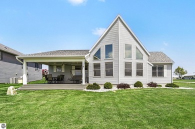 Crystal Lake - Montcalm County Home Active Under Contract in Crystal Michigan