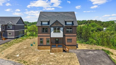 ****WOW WOW WOW*** Sold turnkey and fully furnished, this - photo 2