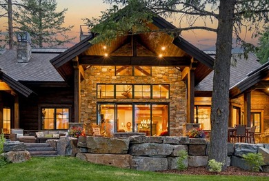 Wake up to views of Osprey Meadows' renowned 12th green from - photo 2