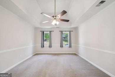Spacious 5BR/2.5BA home offering 3,349 sq ft in a quiet - photo 11