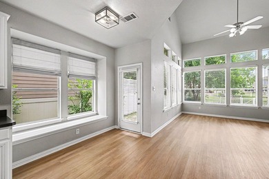 Welcome to this beautifully maintained 4-bedroom, 2.5-bath home - photo 12