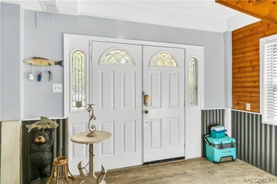 Discover the perfect blend of coastal charm and laid-back - photo 14