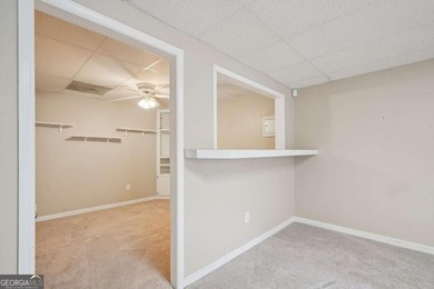 Spacious 5BR/2.5BA home offering 3,349 sq ft in a quiet - photo 20